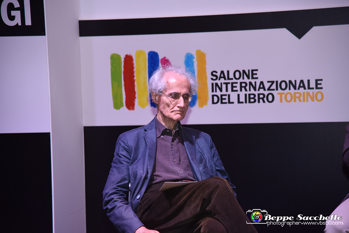 VBS_8712 - Salone del Libro 2022  XXXIV edizione - 19 Maggio 2022.jpg